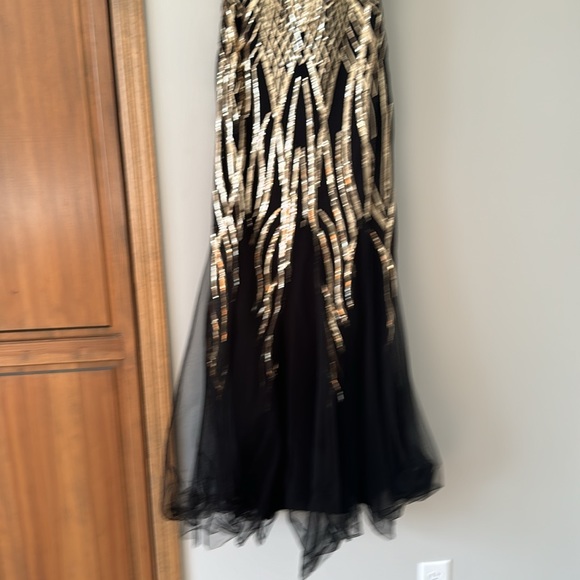 Angel Fashions Medium - Picture 2 of 4